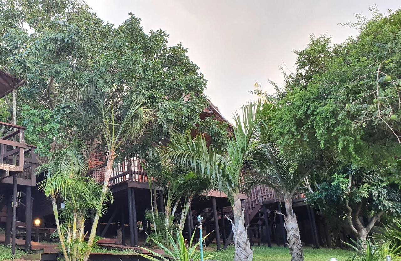 Mozbevok Coconut View Resort بونتا دو أورو المظهر الخارجي الصورة