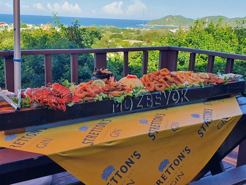 Mozbevok Coconut View Resort بونتا دو أورو المظهر الخارجي الصورة