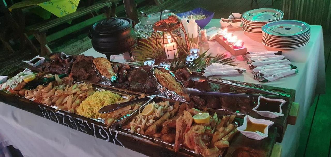 Mozbevok Coconut View Resort بونتا دو أورو المظهر الخارجي الصورة